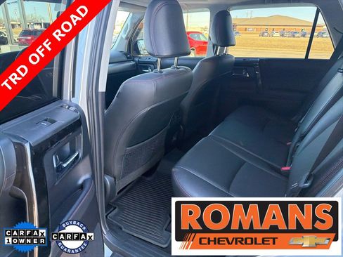 Used 2021 Toyota 4Runner Venture w/ Moonroof Package image 20