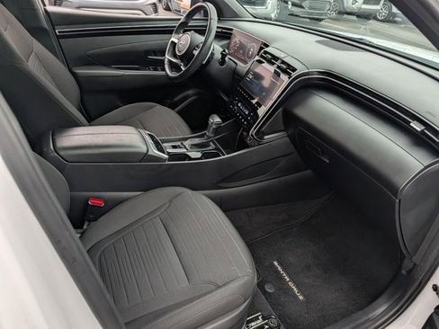 Used 2023 Hyundai Santa Cruz SEL Premium image 25