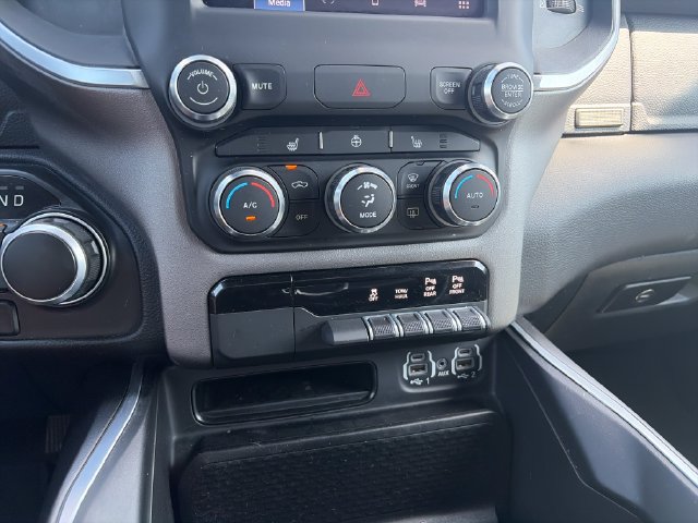 Used 2022 RAM 1500 Big Horn AWD/4WD image 20