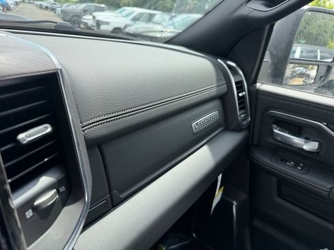 New 2026 RAM 2500 Laramie w/ Night Edition AWD/4WD image 23
