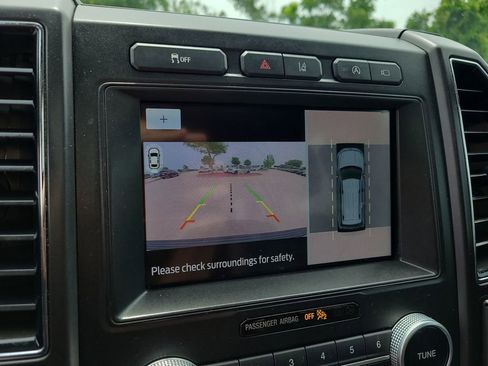Used 2021 Ford Expedition Limited RWD image 28