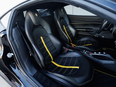 Used 2017 Ferrari 488 GTB image 40