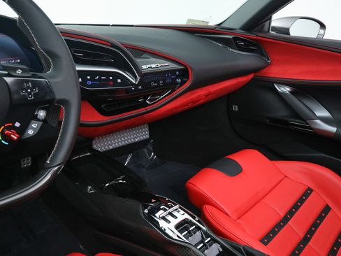 Used 2025 Ferrari SF90 Spider AWD/4WD image 32