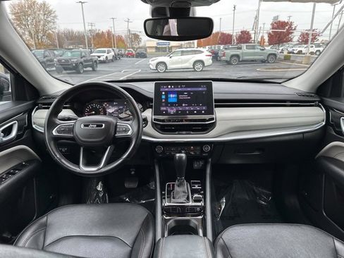 Used 2022 Jeep Compass Limited w/ Sun and Sound Group image 12