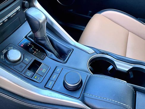 Used 2017 Lexus NX 200t FWD image 15