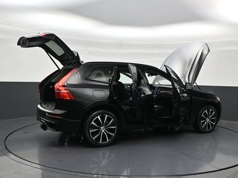 Used 2024 Volvo XC60 B5 Plus w/ Protection Package Premier AWD/4WD image 30
