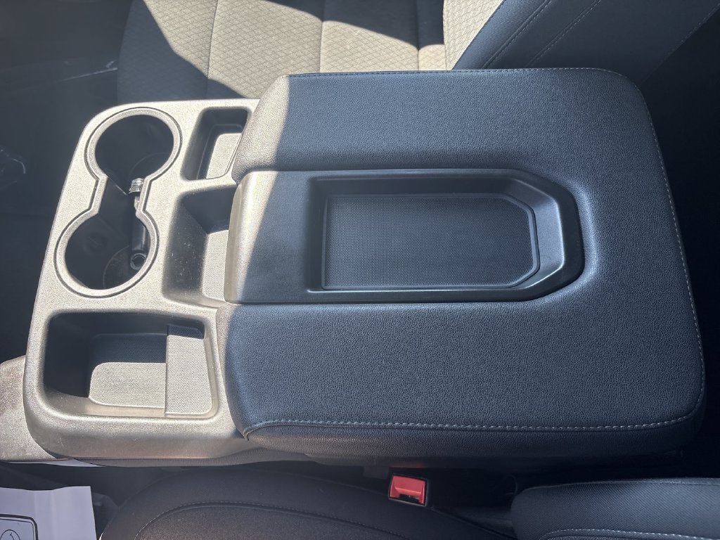 Used 2025 Chevrolet Silverado 1500 LT RWD image 24
