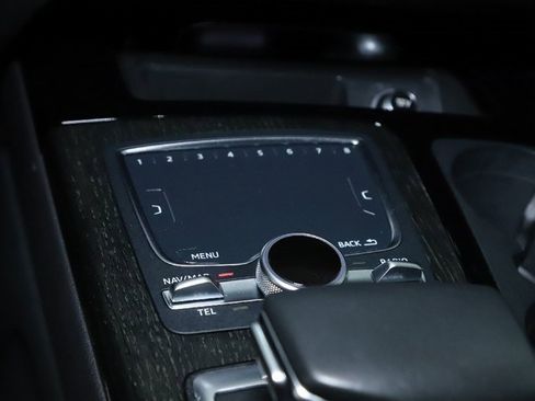 Used 2019 Audi Q7 3.0T Prestige w/ Prestige Package image 27