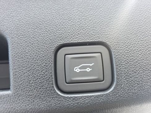 New 2026 Chevrolet Traverse RS AWD/4WD image 37