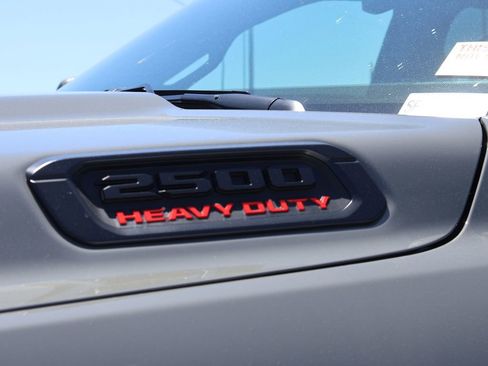 Used 2026 RAM 2500 Big Horn AWD/4WD image 4