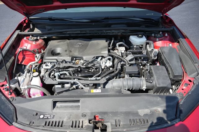 Used 2025 Toyota Camry SE FWD image 14