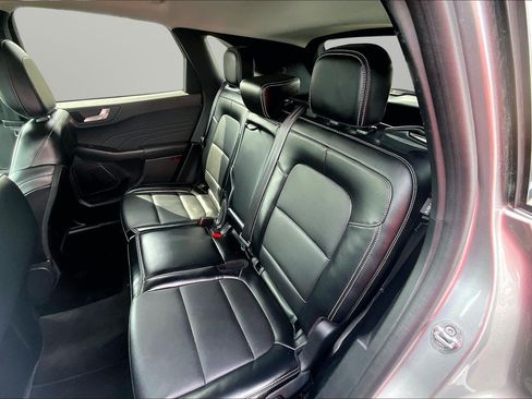 Used 2024 Ford Escape Platinum AWD/4WD image 18