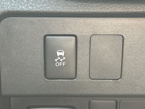 Used 2023 Toyota Tacoma SR5 RWD image 25