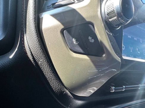 Used 2015 GMC Sierra 1500 SLT image 28