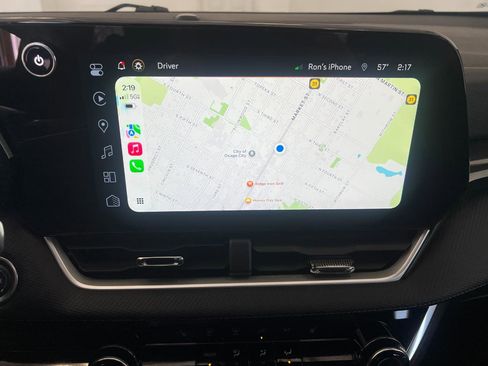 Used 2025 Chevrolet Equinox LT image 55