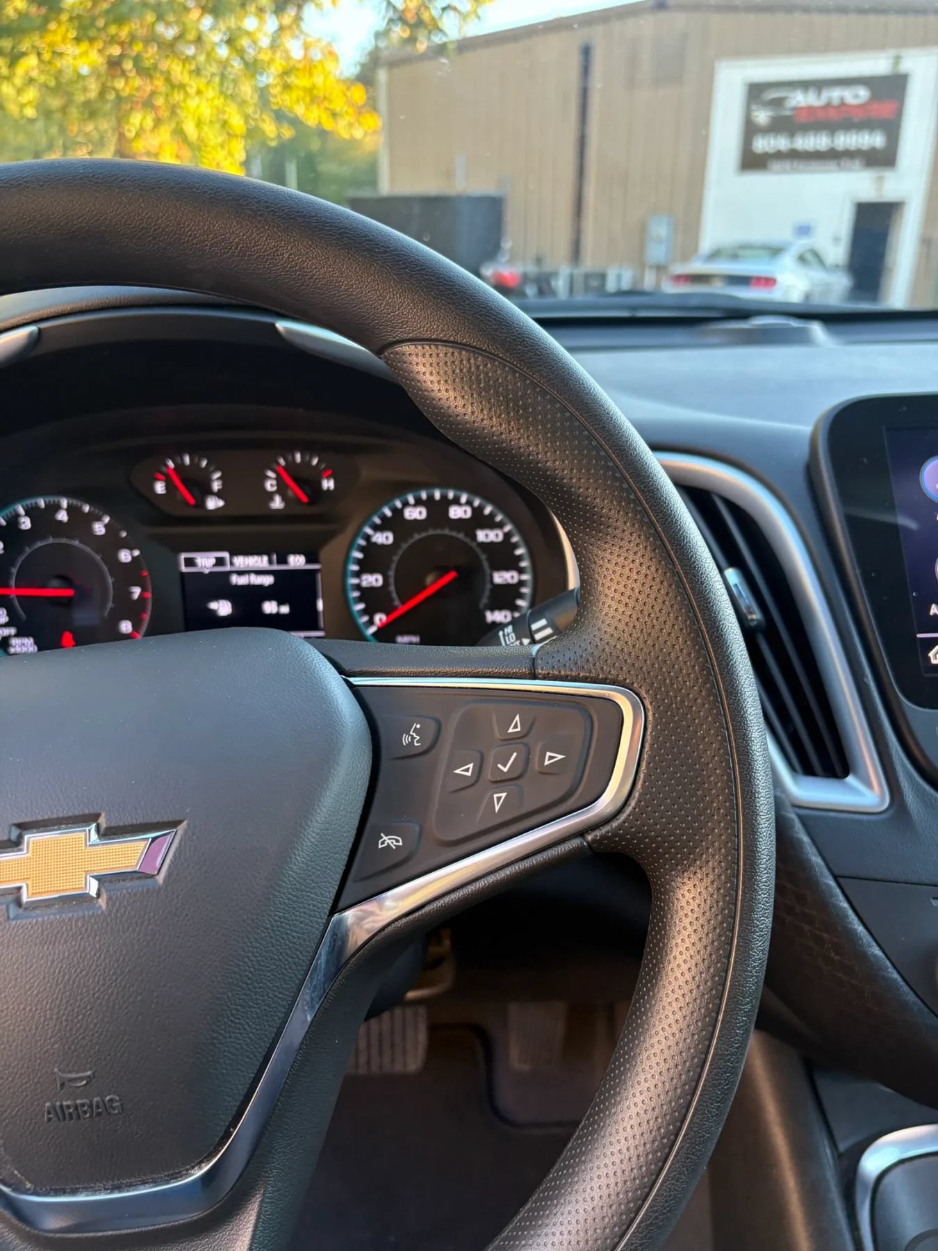 Used 2023 Chevrolet Malibu LT FWD image 18