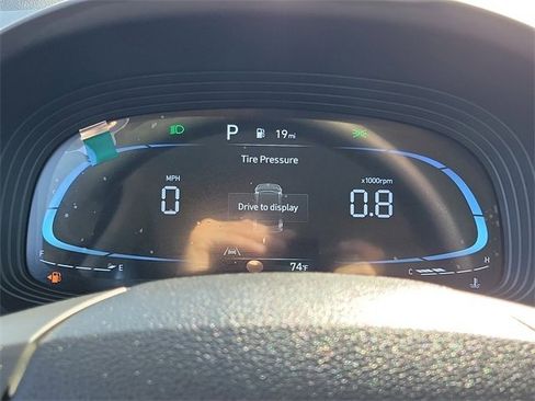 New 2026 Hyundai Venue SE image 7