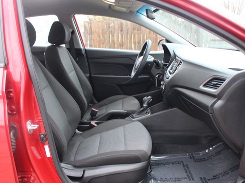 Used 2018 Hyundai Accent SE image 35