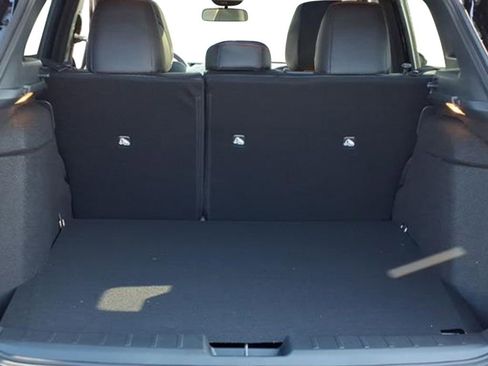 New 2026 Nissan Kicks SR w/ SR Premium Package image 24