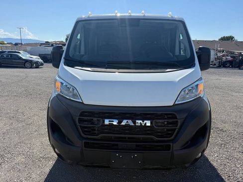 Used 2025 RAM ProMaster 2500 w/ Convenience Group FWD image 8