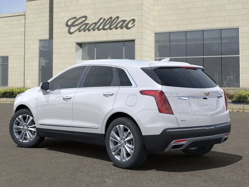 New 2025 Cadillac XT5 Premium Luxury w/ Technology Package image 3