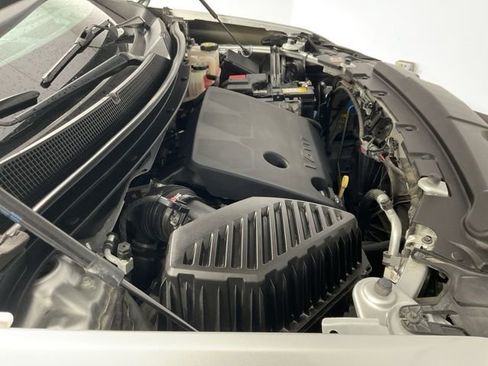 Certified 2021 Chevrolet Traverse LT image 25