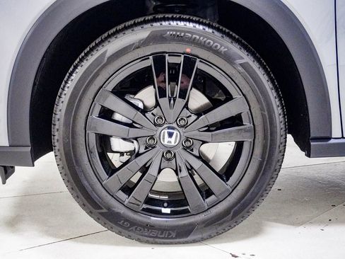 Certified 2026 Honda HR-V Sport image 15