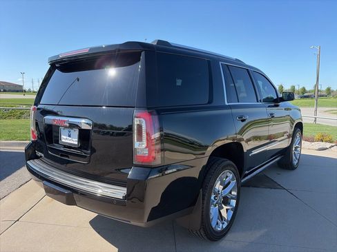Used 2017 GMC Yukon Denali w/ Open Road Package image 8
