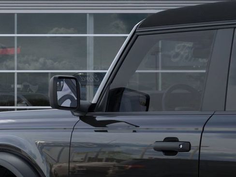 Used 2025 Ford Bronco 4-Door AWD/4WD image 22