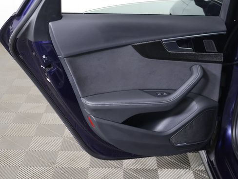Used 2023 Audi S4 Premium Plus w/ Premium Plus Package AWD/4WD image 28