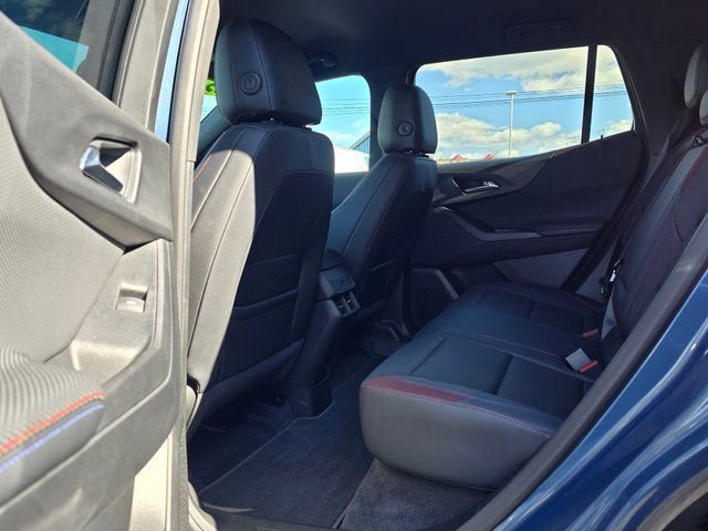 Used 2025 Chevrolet Equinox RS w/ Safety and Technology Package AWD/4WD image 12