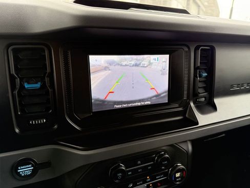 Used 2023 Ford Bronco Black Diamond AWD/4WD image 36