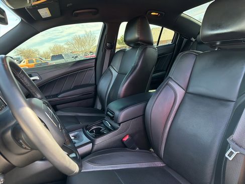 Used 2023 Dodge Charger SXT w/ Plus Group image 9