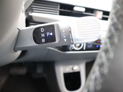 Used 2024 Hyundai Ioniq 5 SEL image 43