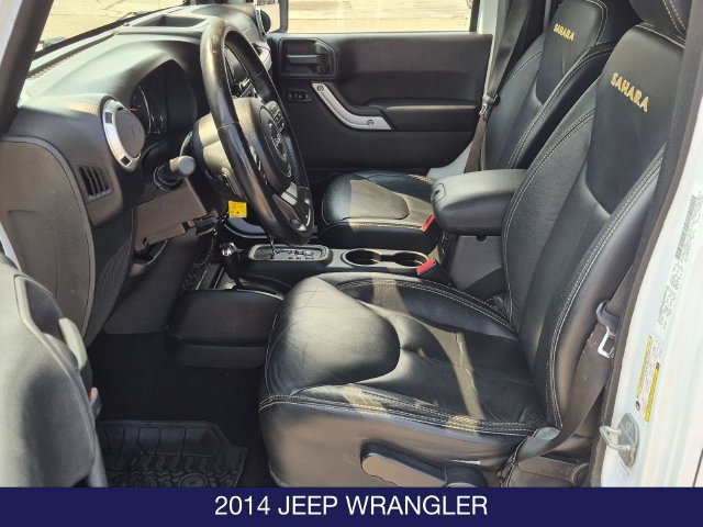 Used 2014 Jeep Wrangler Unlimited Sahara w/ Dual Top Group AWD/4WD image 14