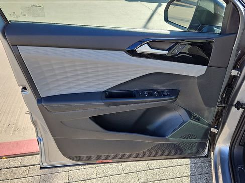 Certified 2024 Volkswagen Taos S image 11