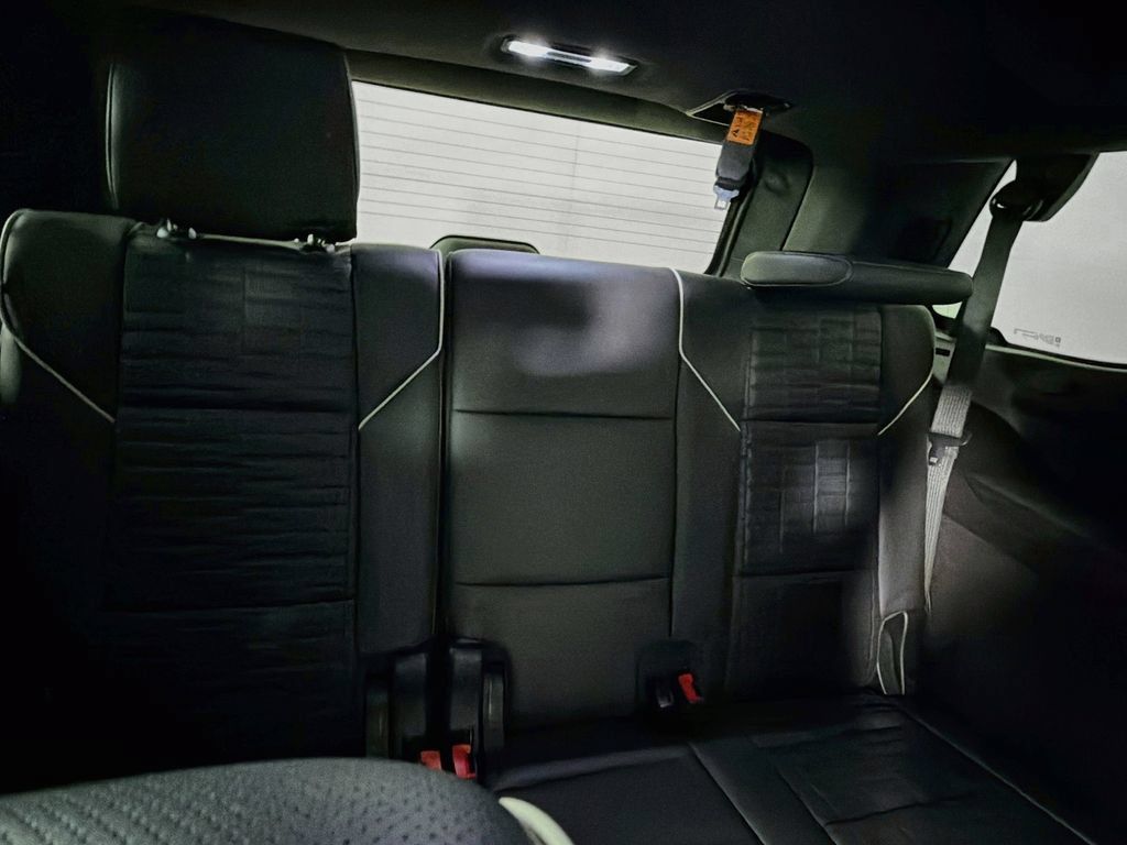Used 2023 Cadillac Escalade Sport Platinum AWD/4WD image 26