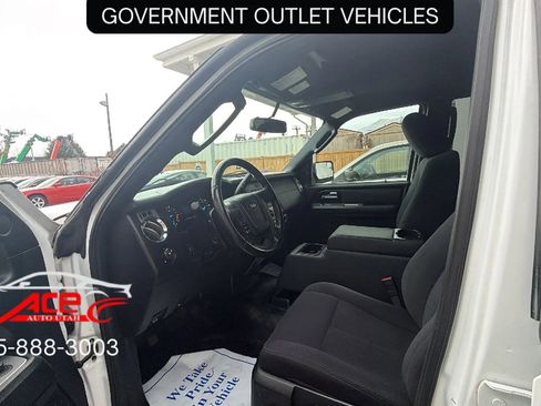 Used 2017 Ford Expedition XL image 13