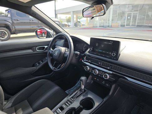 Used 2024 Honda Civic Sport image 11