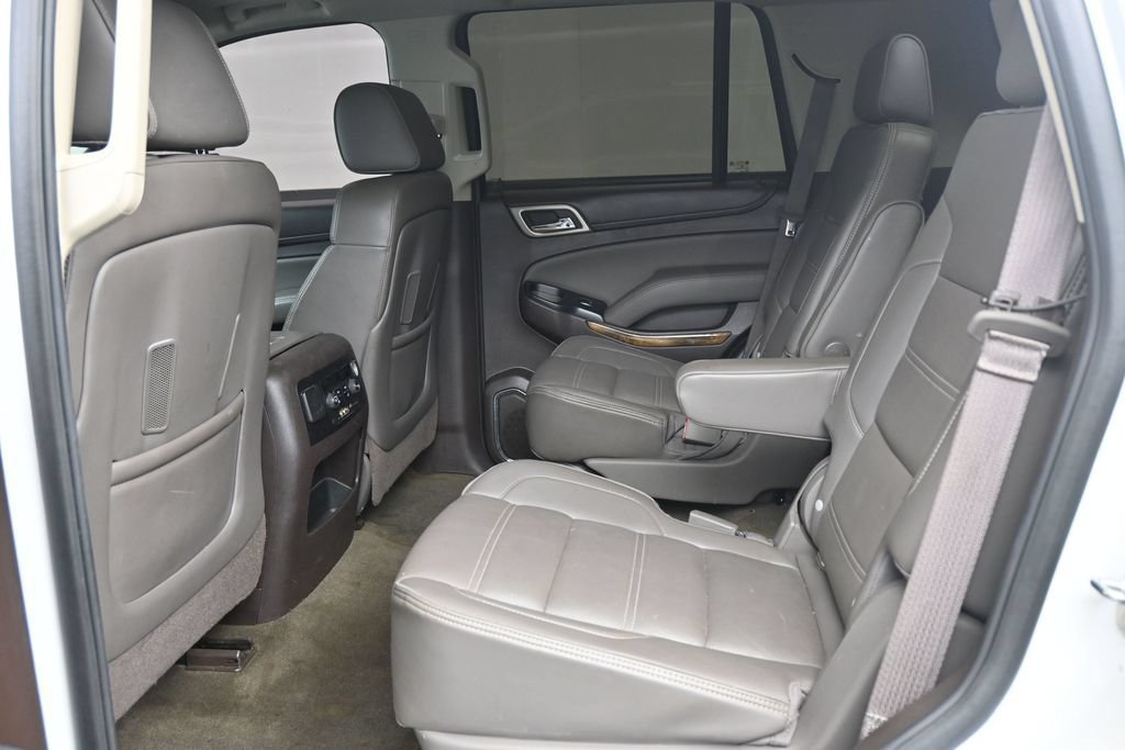 Used 2016 GMC Yukon Denali w/ Open Road Package AWD/4WD image 13