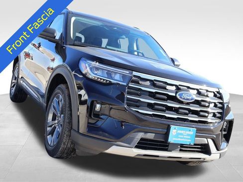 New 2026 Ford Explorer Active w/ Active Comfort Package AWD/4WD image 7