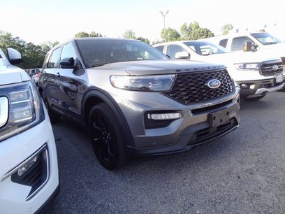 Certified 2022 Ford Explorer ST w/ Equipment Group 401A
