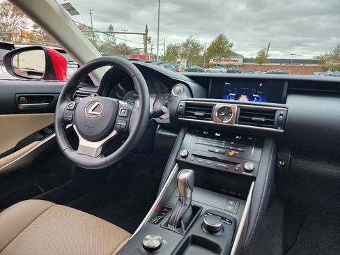 Used 2017 Lexus IS 200t w/ Premium Package image 28