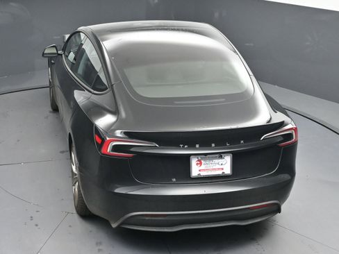 Used 2024 Tesla Model 3 image 32