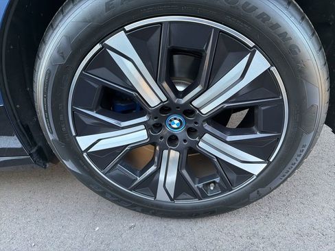 Certified 2023 BMW iX xDrive50 w/ Ultimate Package 2 image 7