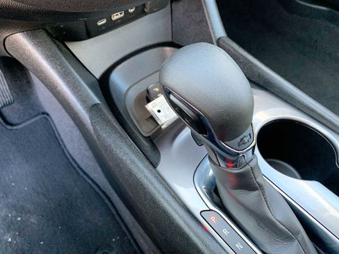 Certified 2021 Chevrolet Malibu LS image 15