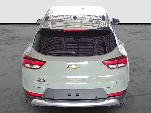 New 2026 Chevrolet TrailBlazer LT w/ Convenience Package FWD image 3
