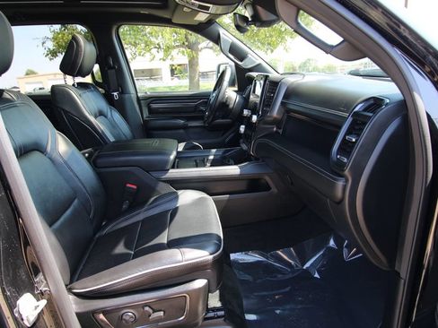 Used 2023 RAM 1500 Limited w/ Night Edition AWD/4WD image 9