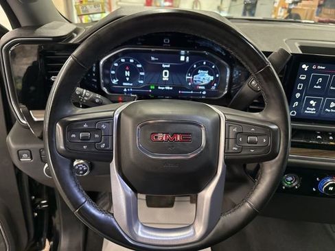 Used 2023 GMC Sierra 1500 Elevation AWD/4WD image 12