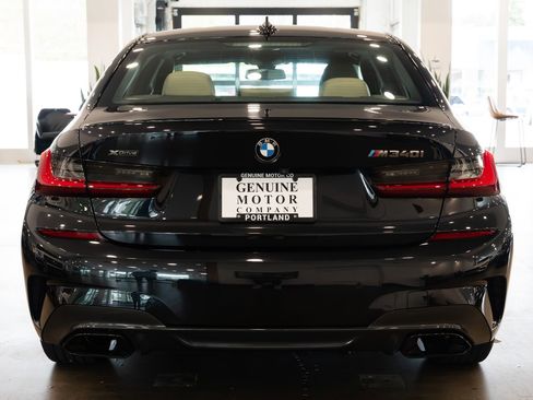 Used 2022 BMW M340i xDrive w/ Premium Package AWD/4WD image 5